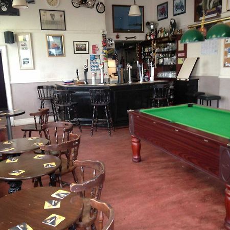 The West Of England Tavern Newport  Exteriör bild